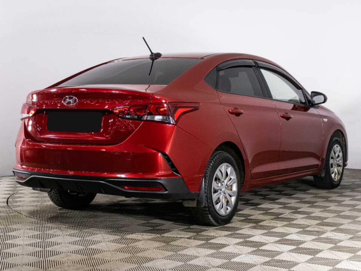 Hyundai Solaris с пробегом — 2021 год. Фото: #4