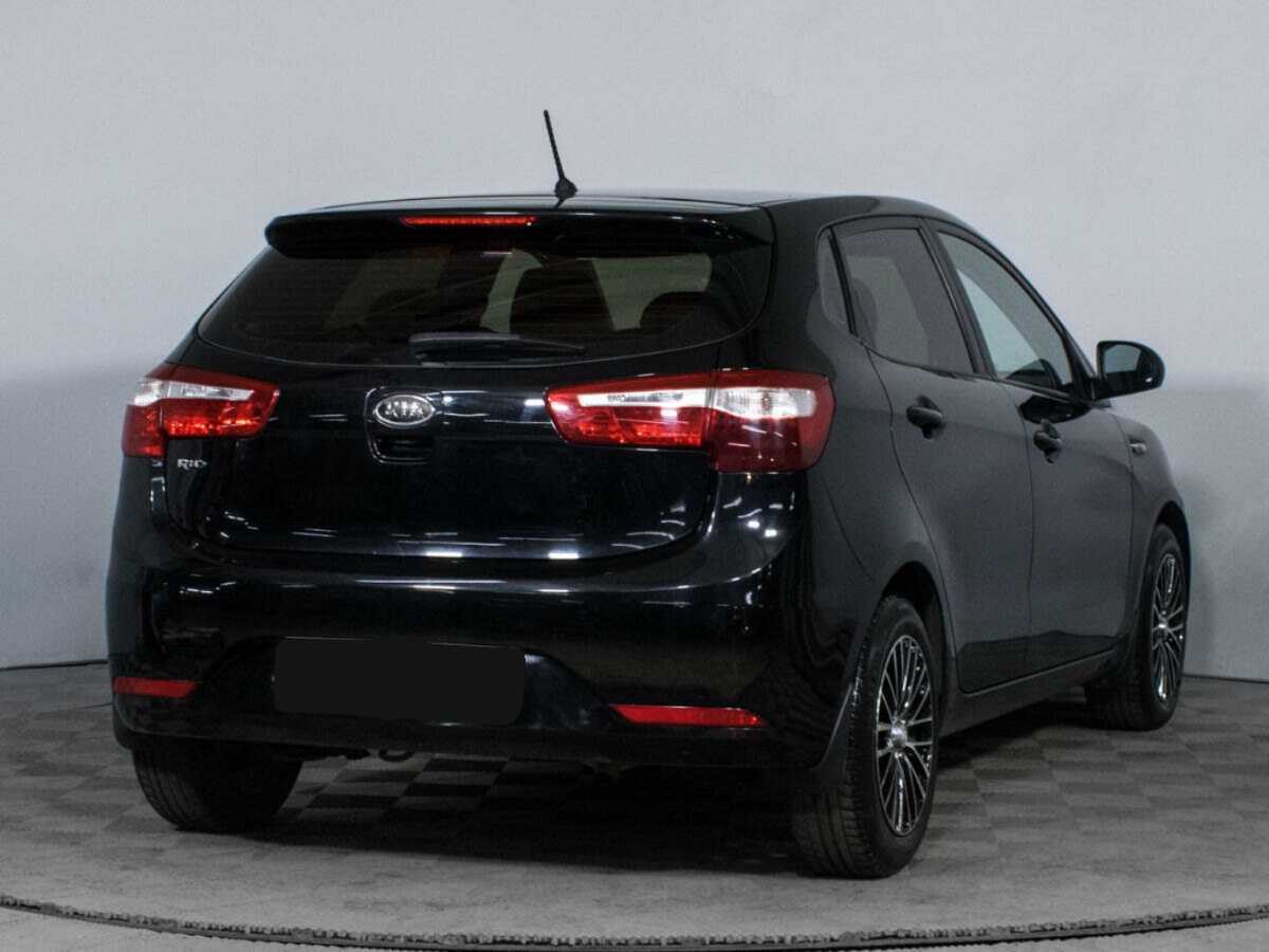 Kia Rio с пробегом — 2012 год. Фото: #4