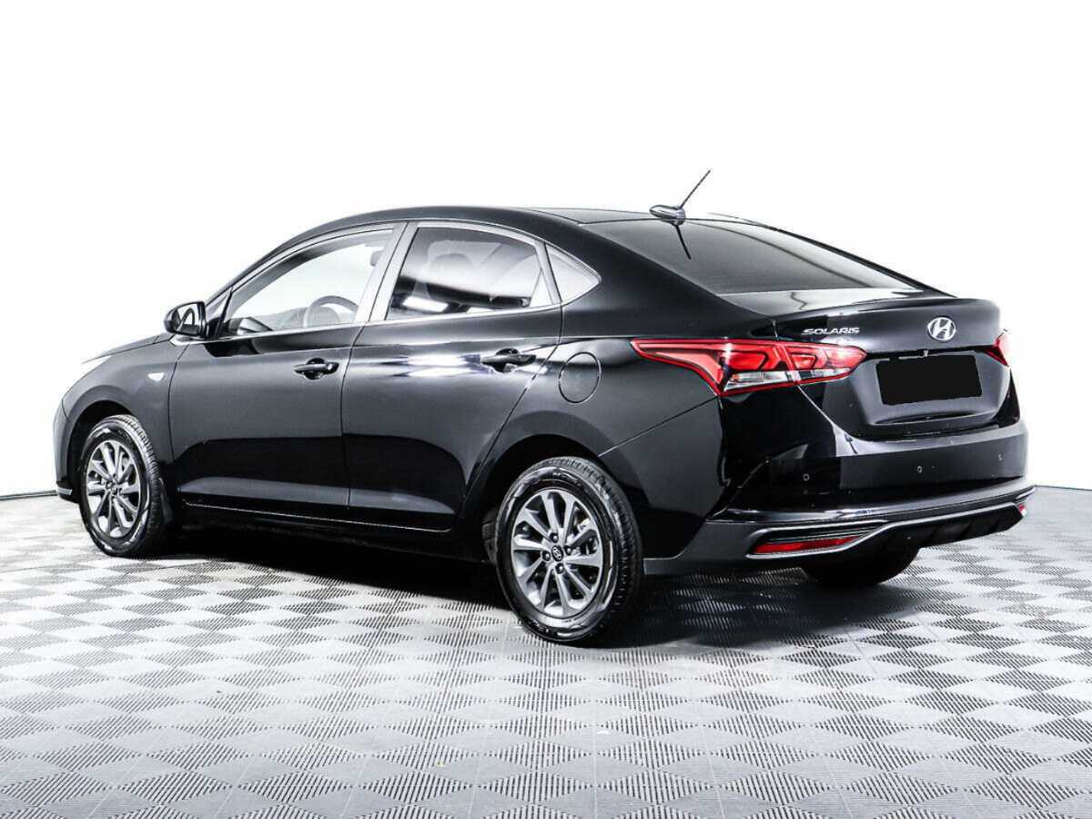 Hyundai Solaris с пробегом — 2022 год. Фото: #6
