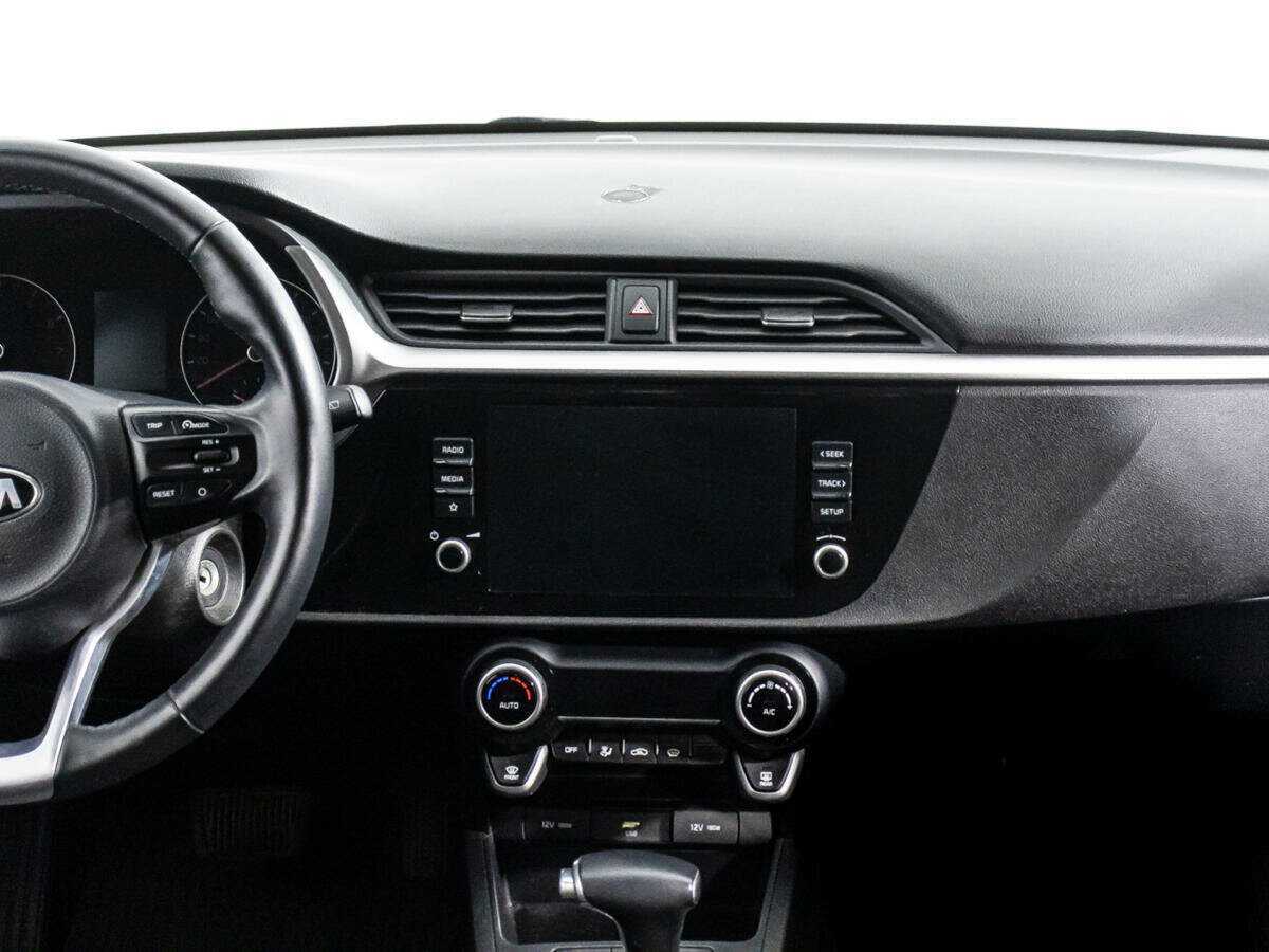 Kia Rio с пробегом — 2021 год. Фото: #13