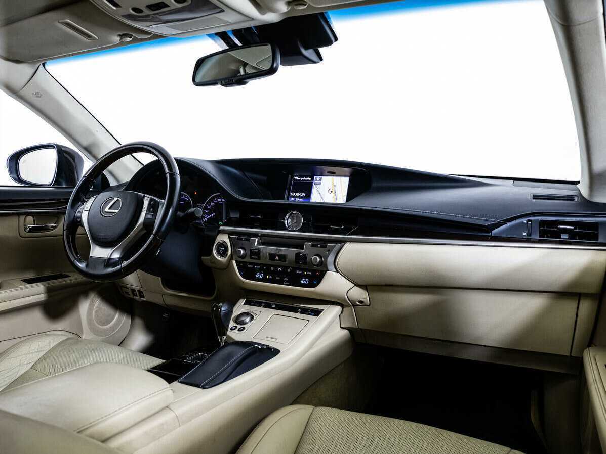 Lexus ES с пробегом — 2014 год. Фото: #6