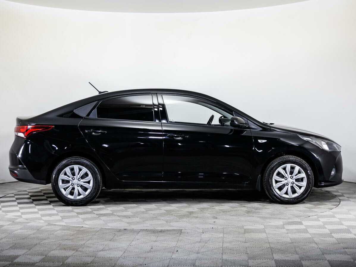 Hyundai Solaris с пробегом — 2020 год. Фото: #3