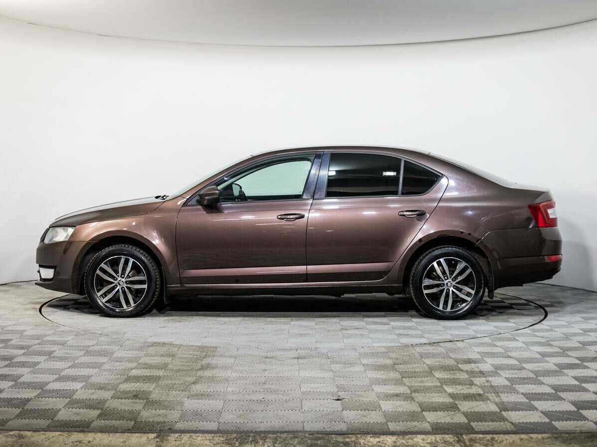 Skoda Octavia с пробегом — 2014 год. Фото: #6