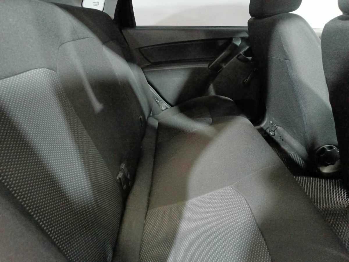 Lada (ВАЗ) Granta с пробегом — 2018 год. Фото: #10