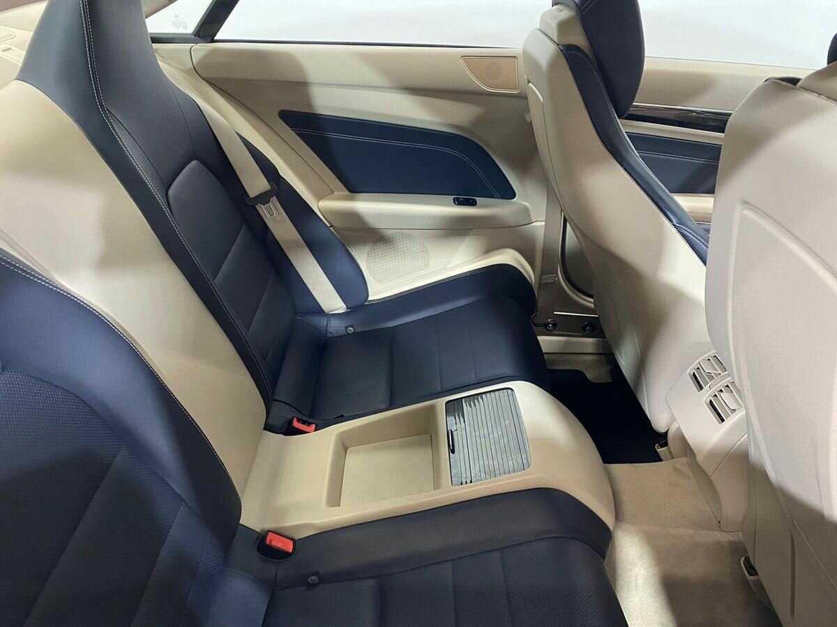 Mercedes-Benz E-Класс с пробегом — 2013 год. Фото: #11