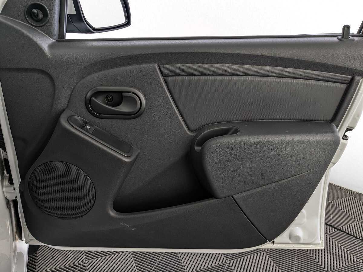 Lada (ВАЗ) Largus с пробегом — 2023 год. Фото: #20