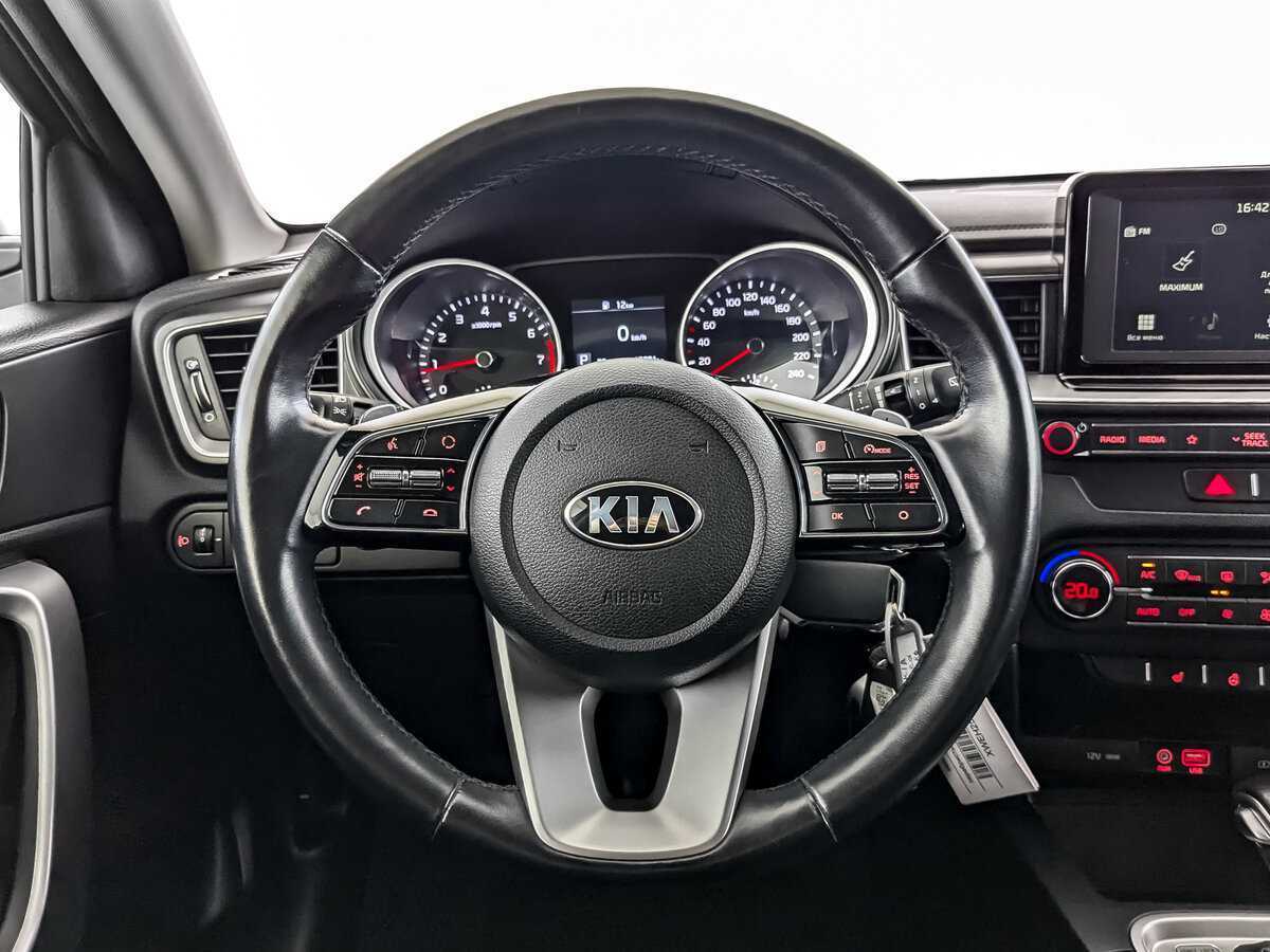 Kia Ceed с пробегом — 2019 год. Фото: #16
