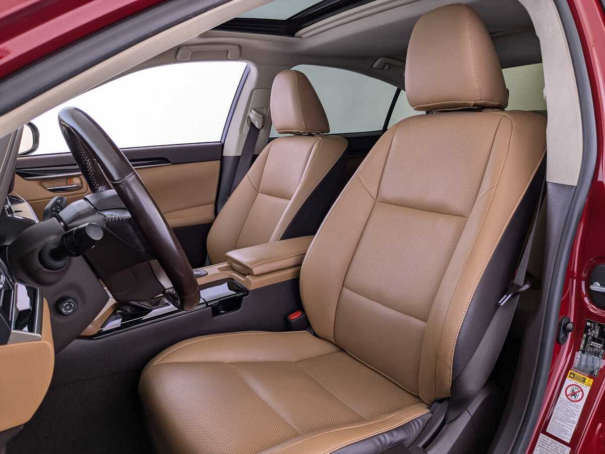 Lexus ES с пробегом — 2017 год. Фото: #15