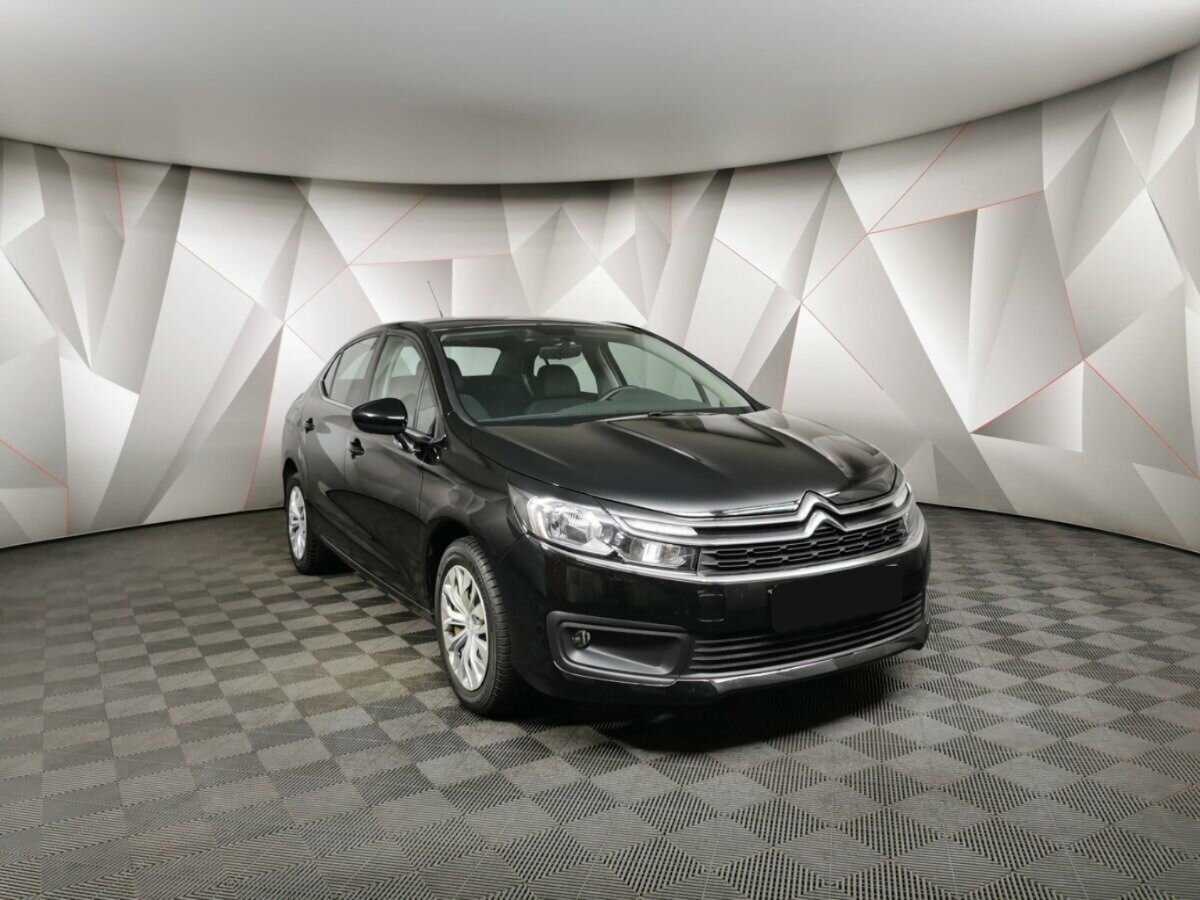 Citroen C4 с пробегом — 2018 год. Фото: #2