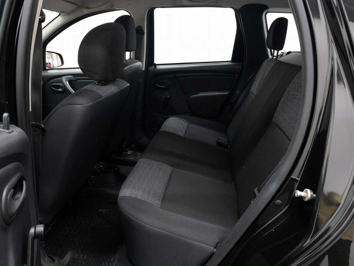 Renault Duster с пробегом — 2013 год. Фото: #8