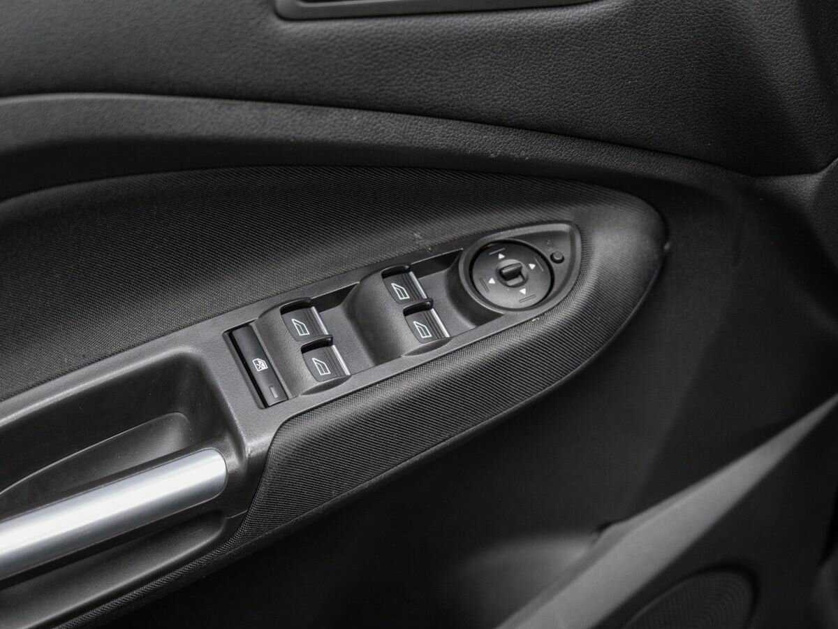 Ford C-MAX с пробегом — 2017 год. Фото: #14