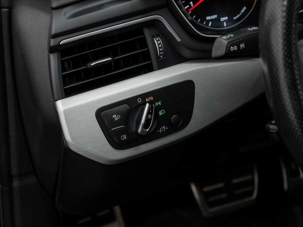Audi A4 с пробегом — 2017 год. Фото: #16