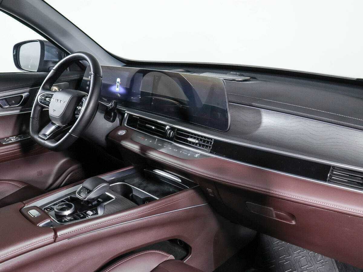 Chery Tiggo 8 Pro Max с пробегом — 2023 год. Фото: #6