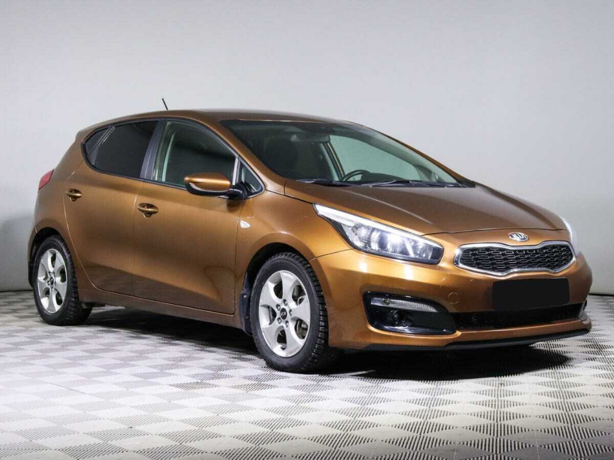 Kia Ceed с пробегом — 2015 год. Фото: #2