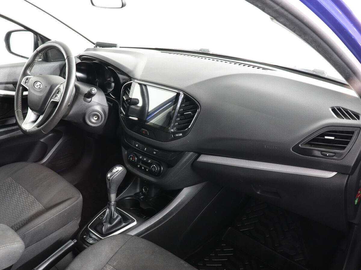 Lada (ВАЗ) Vesta с пробегом — 2021 год. Фото: #9