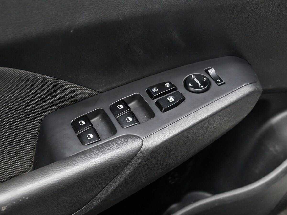 Hyundai Solaris с пробегом — 2018 год. Фото: #15