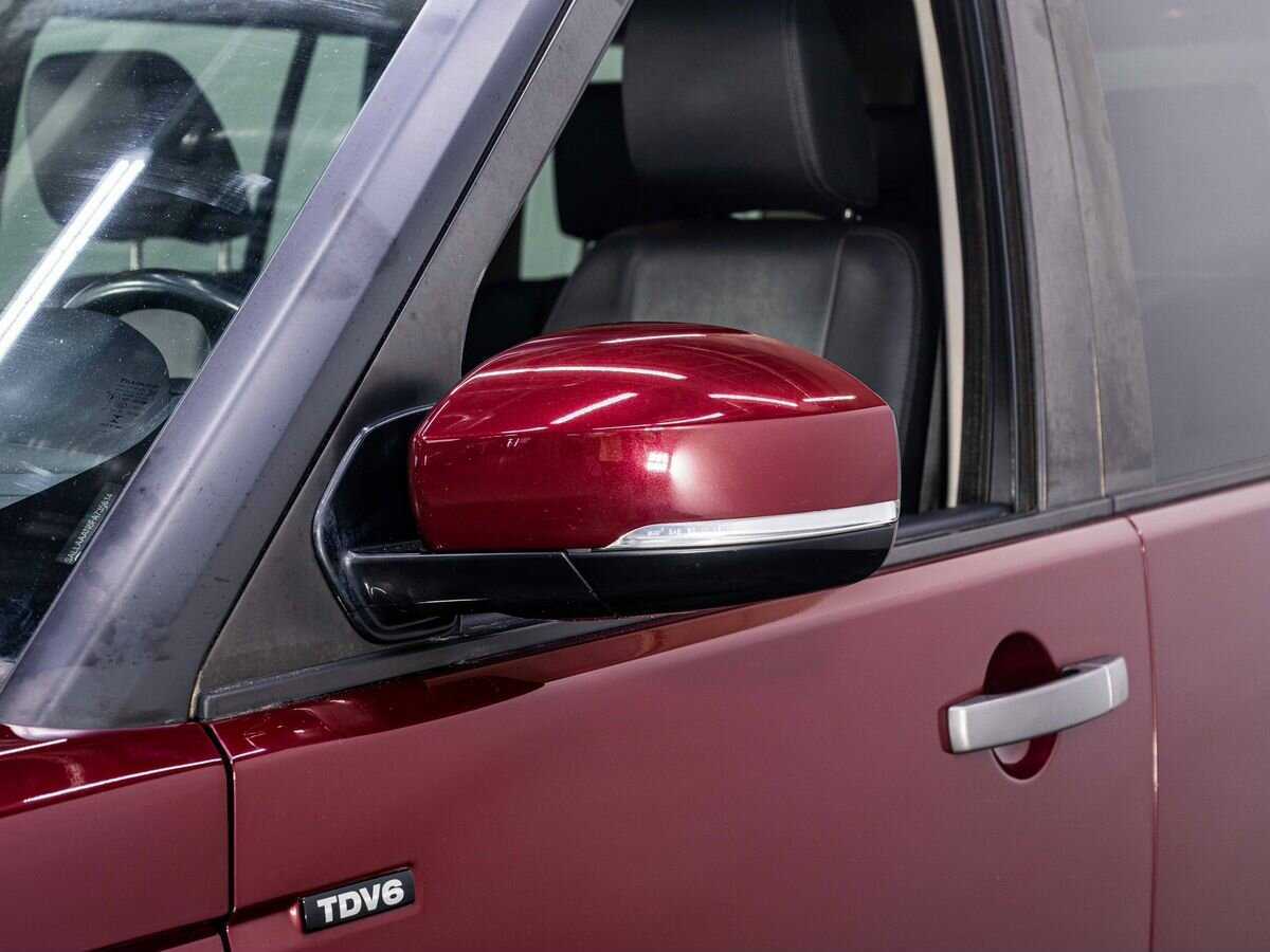 Land Rover Discovery с пробегом — 2014 год. Фото: #7