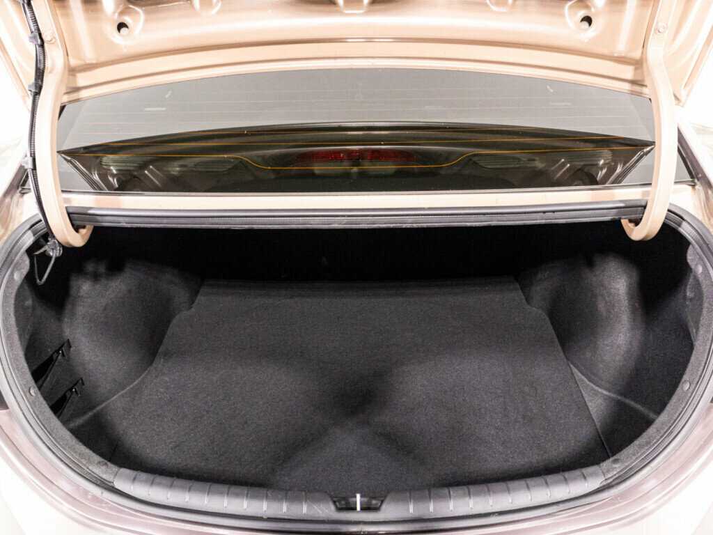 Hyundai Solaris с пробегом — 2018 год. Фото: #14