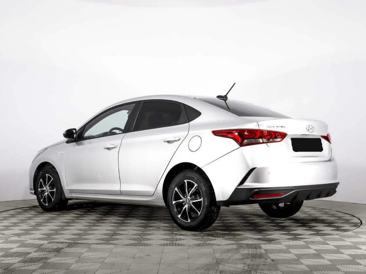 Hyundai Solaris с пробегом — 2021 год. Фото: #6