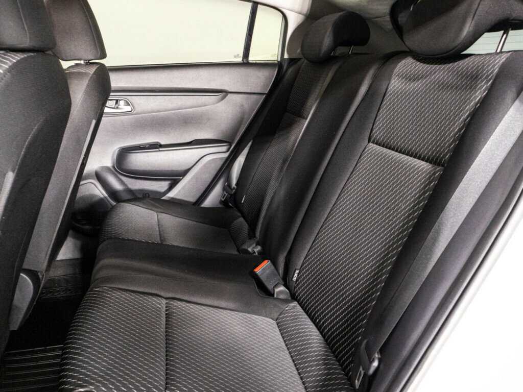 Kia Rio с пробегом — 2018 год. Фото: #9