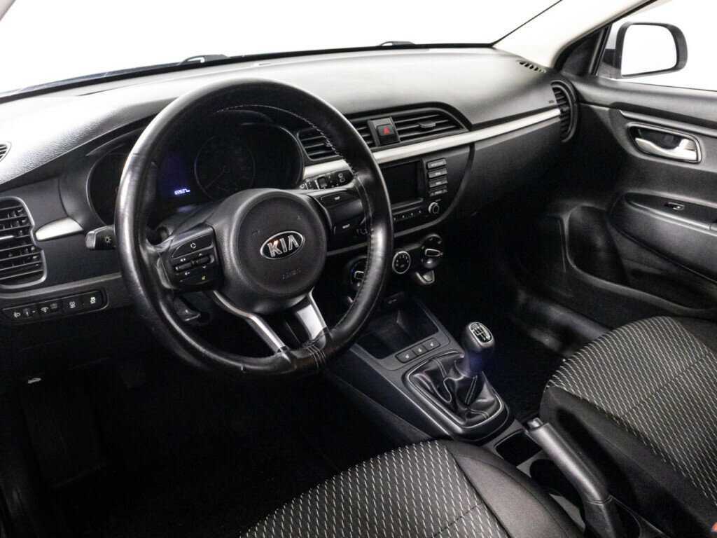 Kia Rio с пробегом — 2018 год. Фото: #10