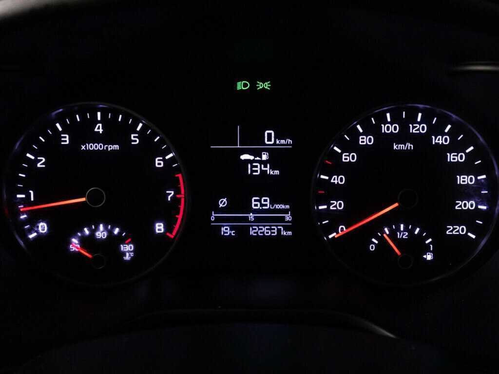 Kia Rio с пробегом — 2018 год. Фото: #11