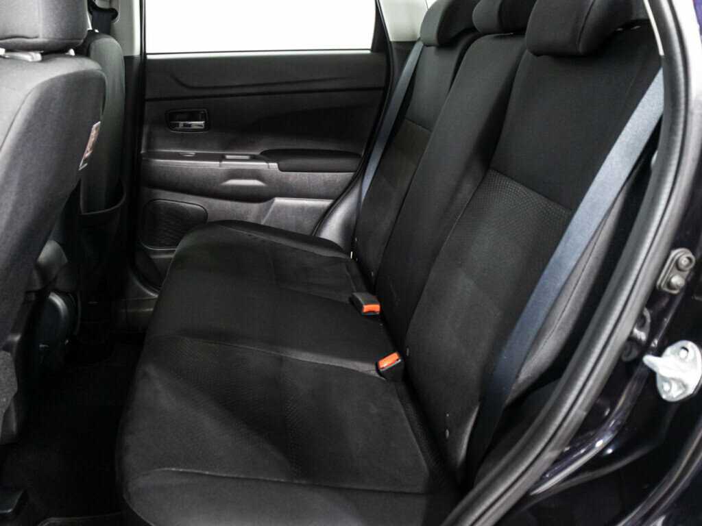 Mitsubishi ASX с пробегом — 2012 год. Фото: #9