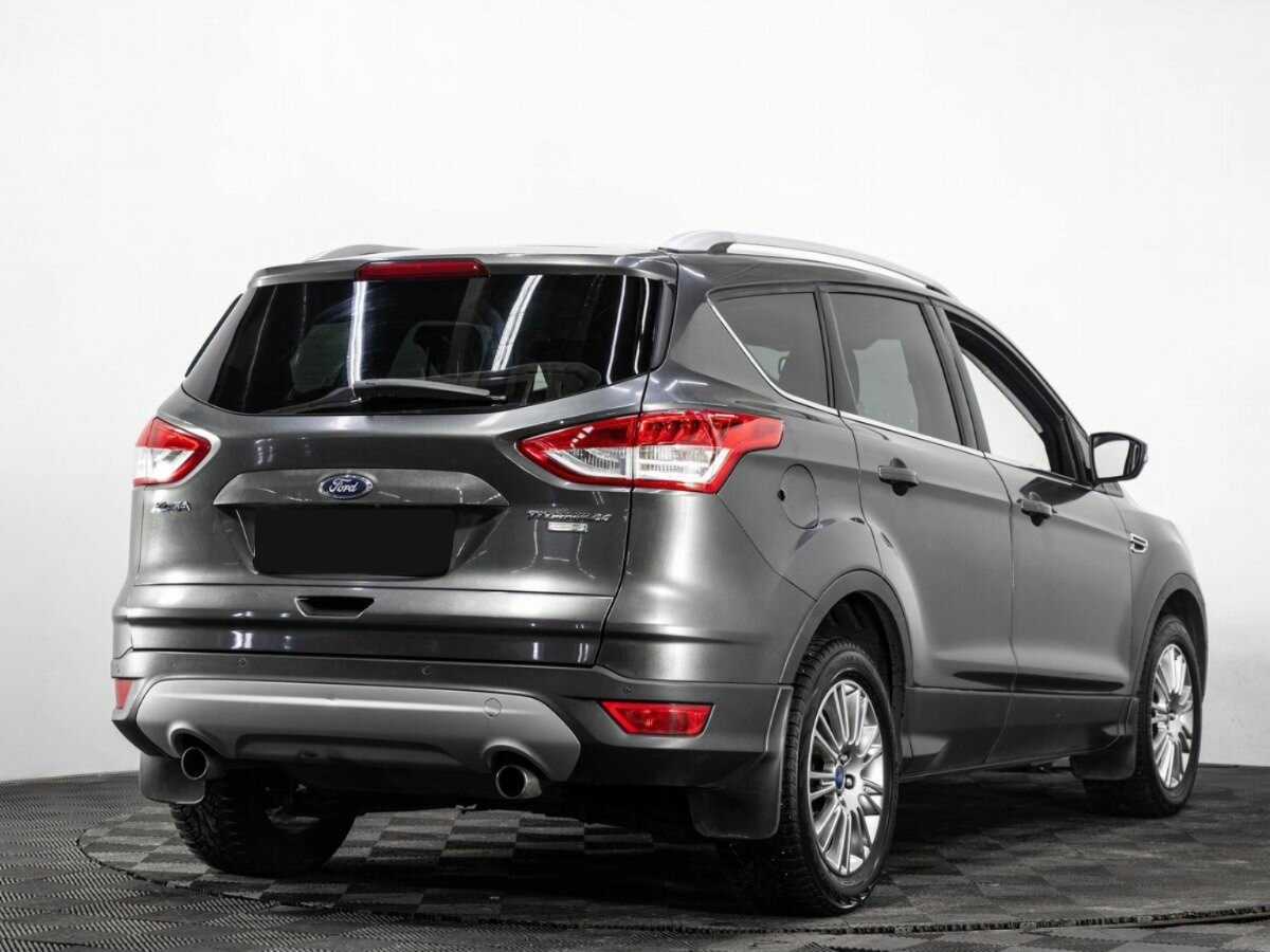 Ford Kuga с пробегом — 2015 год. Фото: #3
