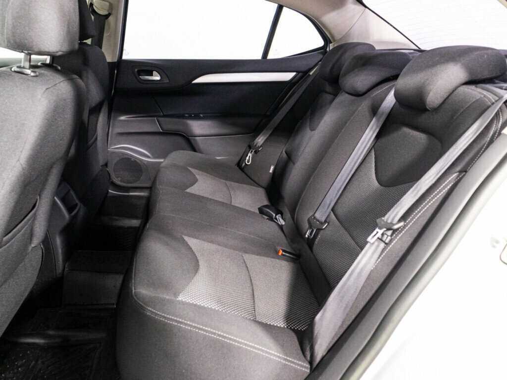 Citroen C4 с пробегом — 2013 год. Фото: #9