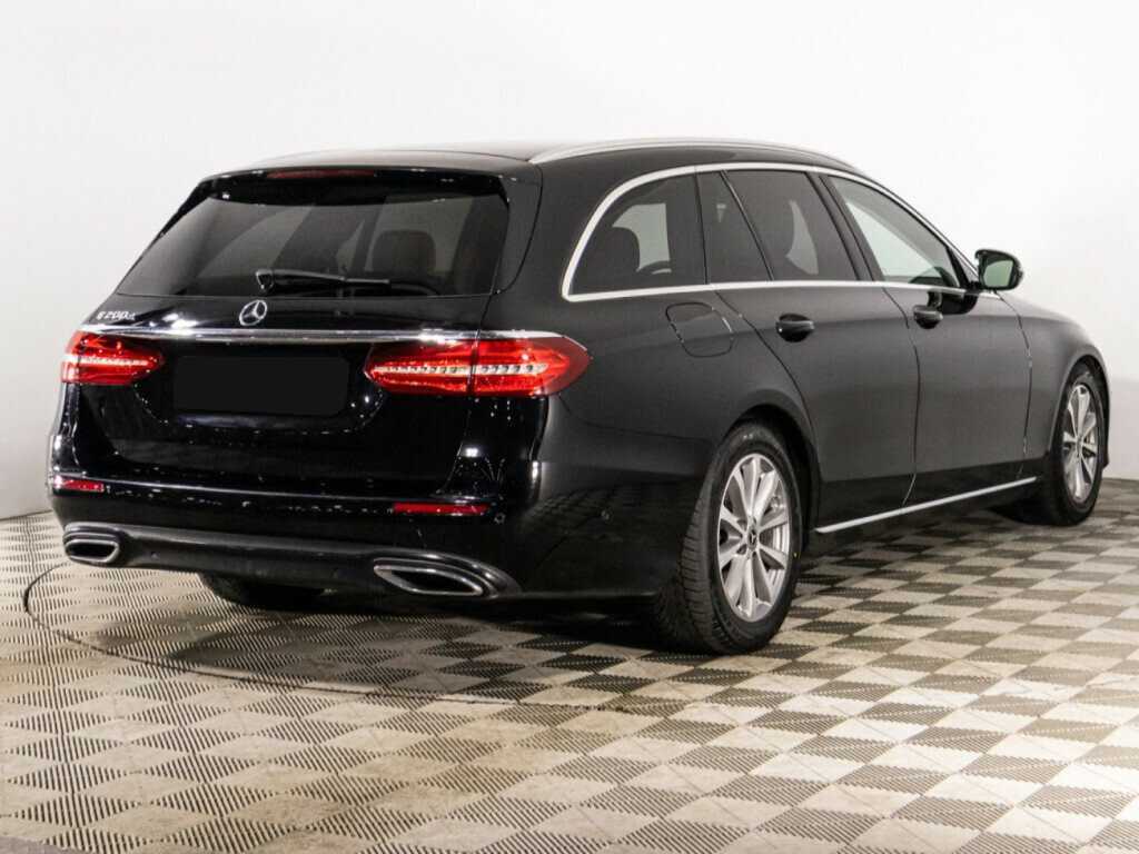 Mercedes-Benz E-Класс с пробегом — 2018 год. Фото: #4