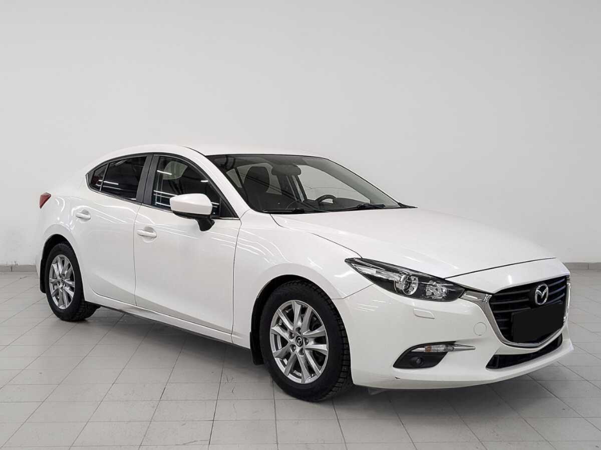 Mazda 3 с пробегом — 2018 год. Фото: #2