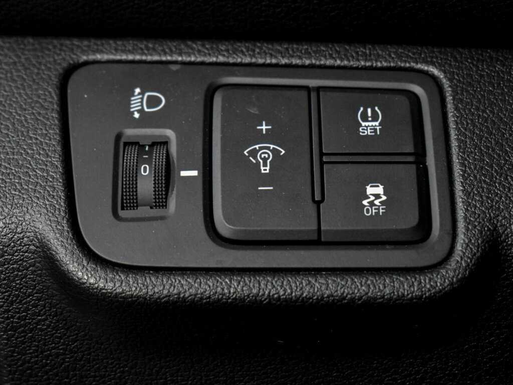 Hyundai Solaris с пробегом — 2017 год. Фото: #9