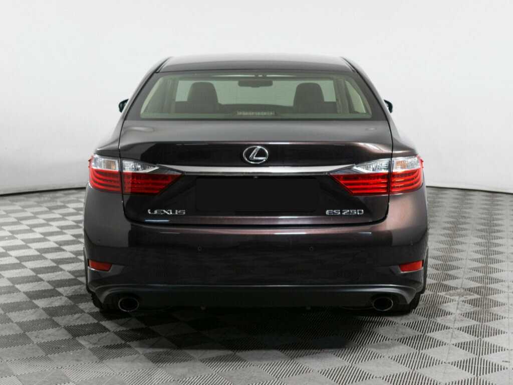 Lexus ES с пробегом — 2013 год. Фото: #4