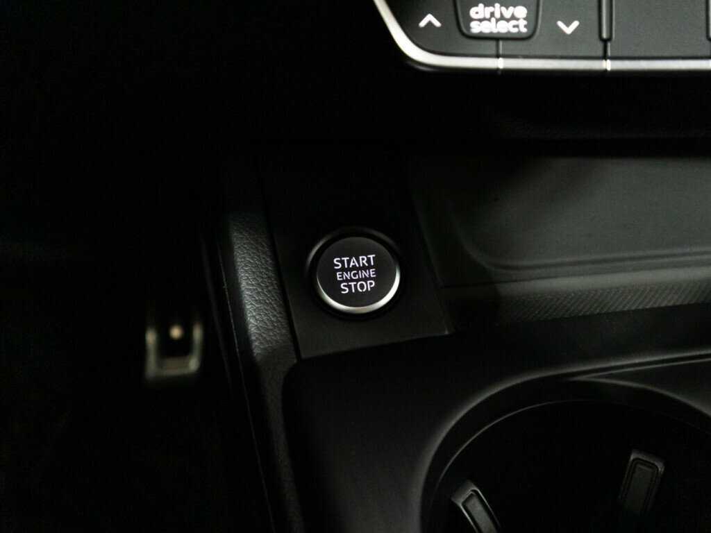 Audi A4 с пробегом — 2019 год. Фото: #19