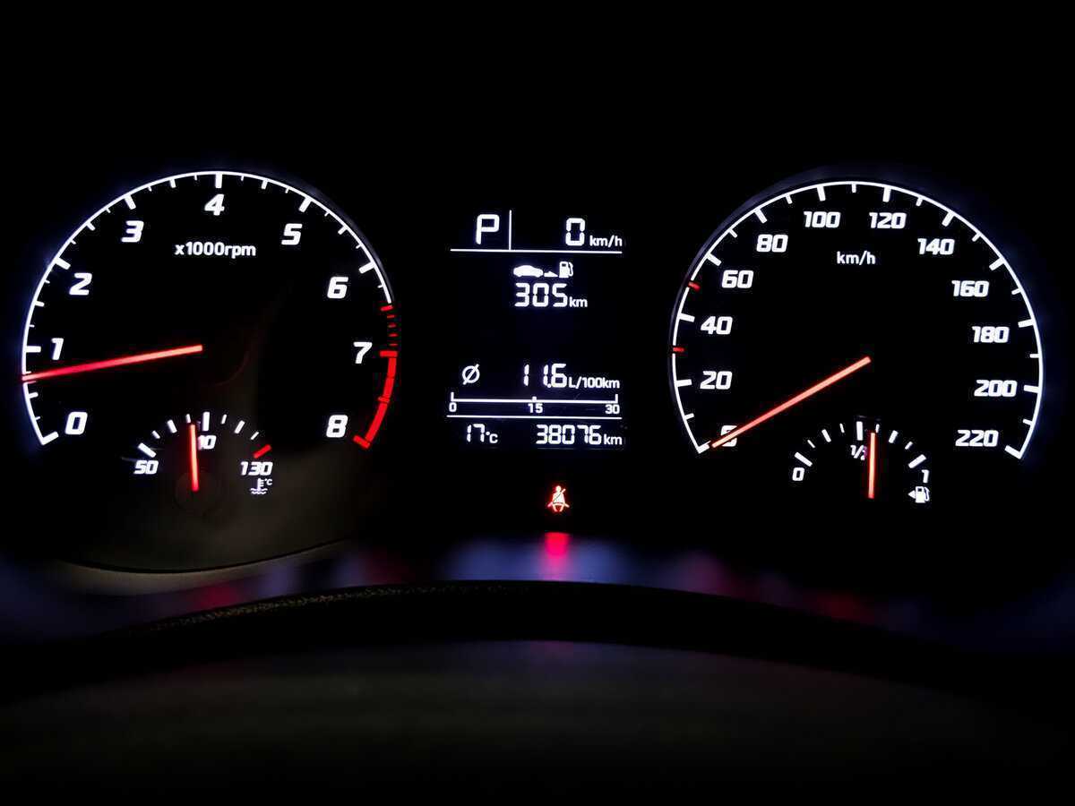 Hyundai Solaris с пробегом — 2021 год. Фото: #12