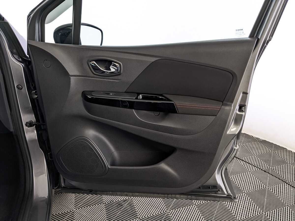Renault Kaptur с пробегом — 2018 год. Фото: #23