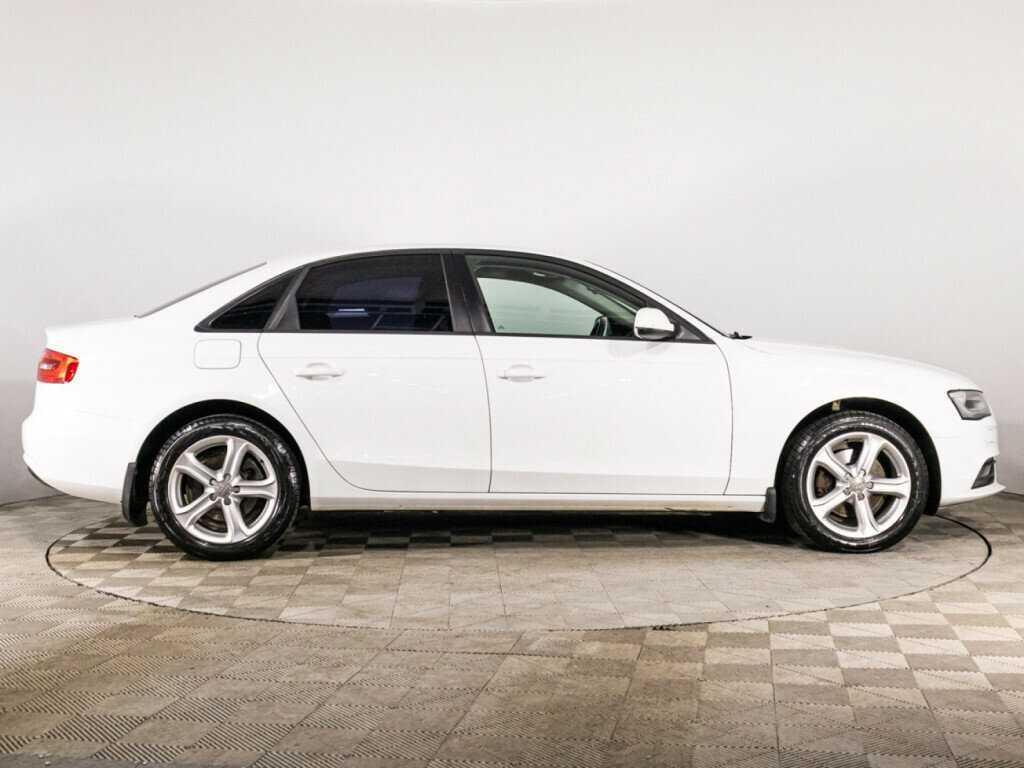 Audi A4 с пробегом — 2015 год. Фото: #3