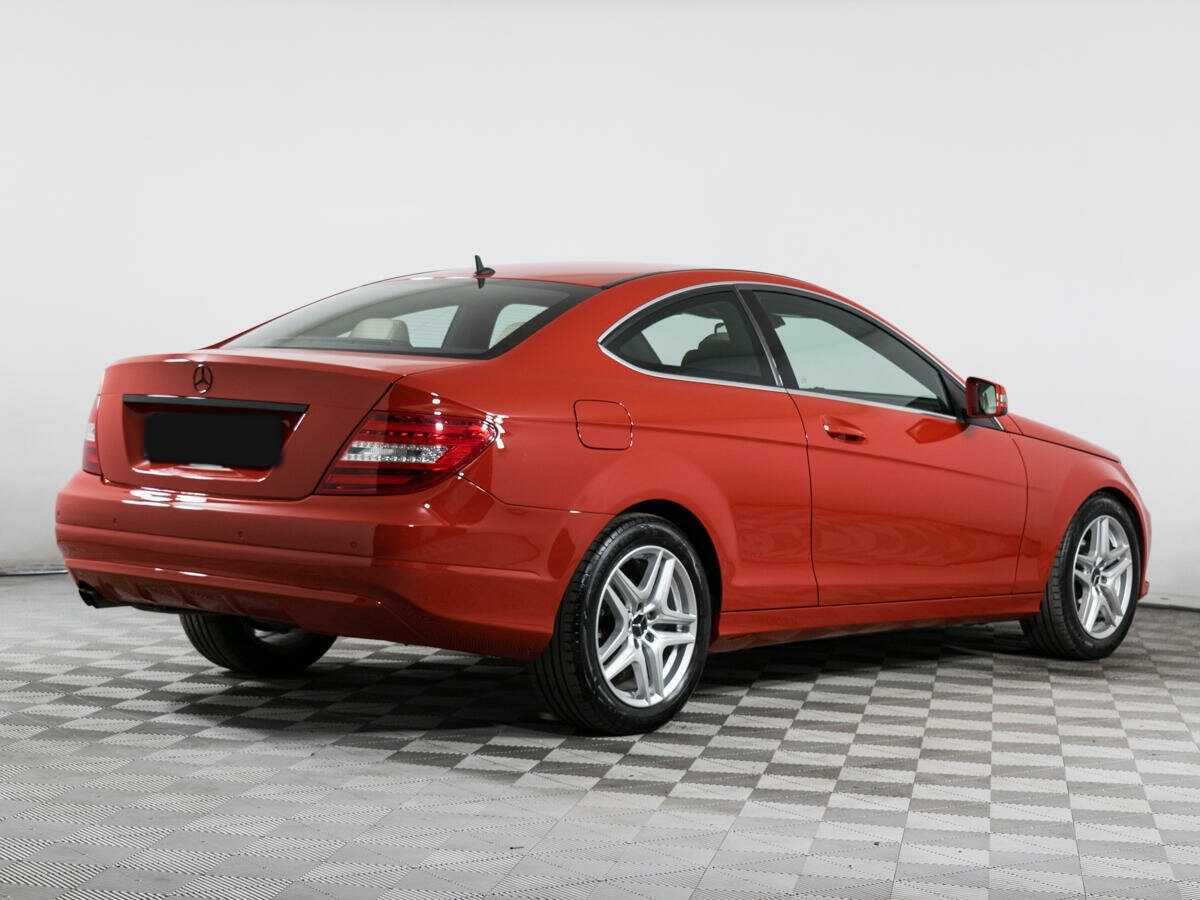 Mercedes-Benz C-Класс с пробегом — 2012 год. Фото: #3