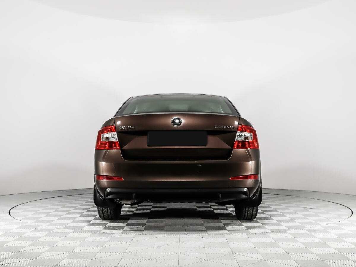 Skoda Octavia с пробегом — 2016 год. Фото: #5