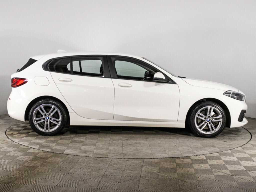 BMW 1 серии с пробегом — 2019 год. Фото: #3