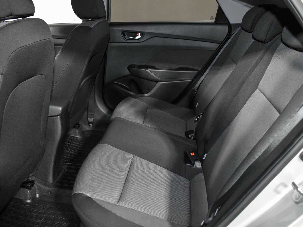 Hyundai Solaris с пробегом — 2019 год. Фото: #11