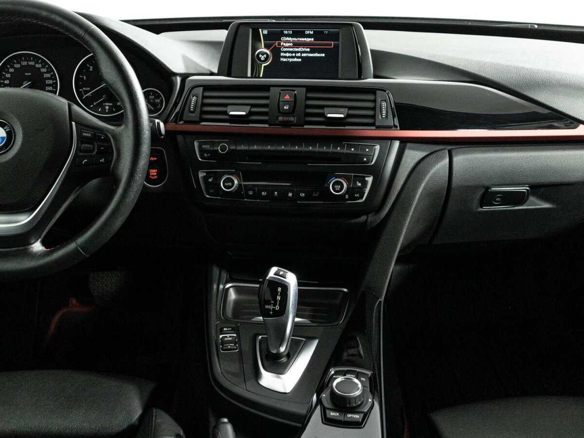 BMW 3 серии с пробегом — 2014 год. Фото: #13