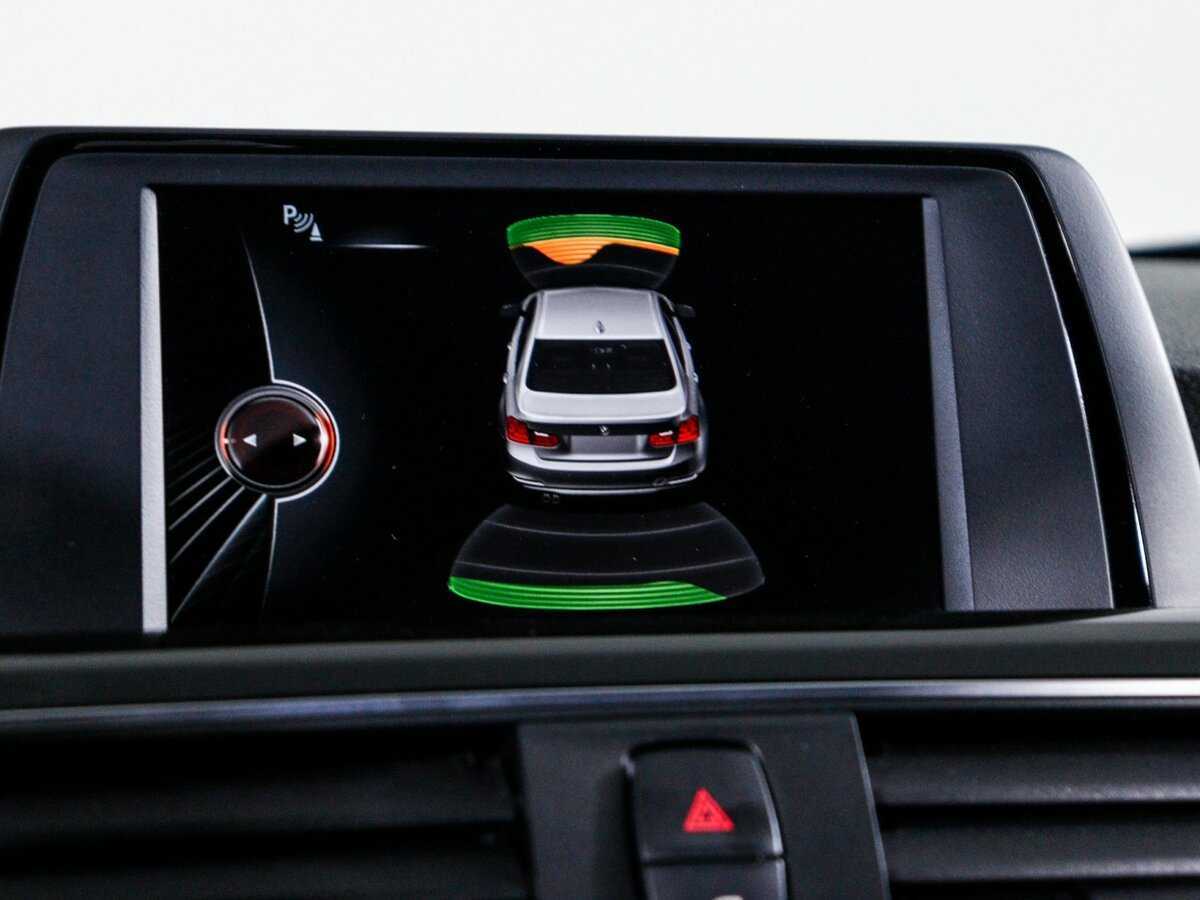 BMW 3 серии с пробегом — 2015 год. Фото: #19