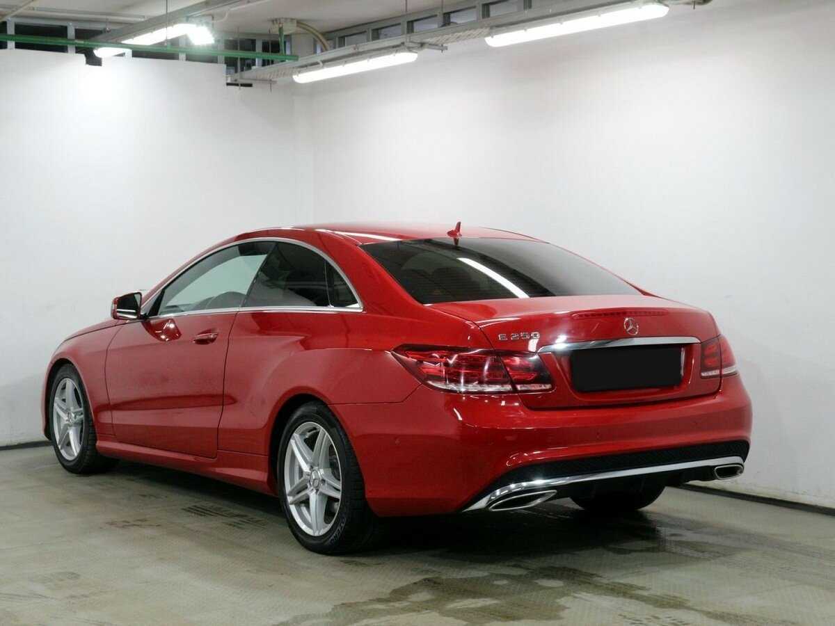 Mercedes-Benz E-Класс с пробегом — 2013 год. Фото: #2
