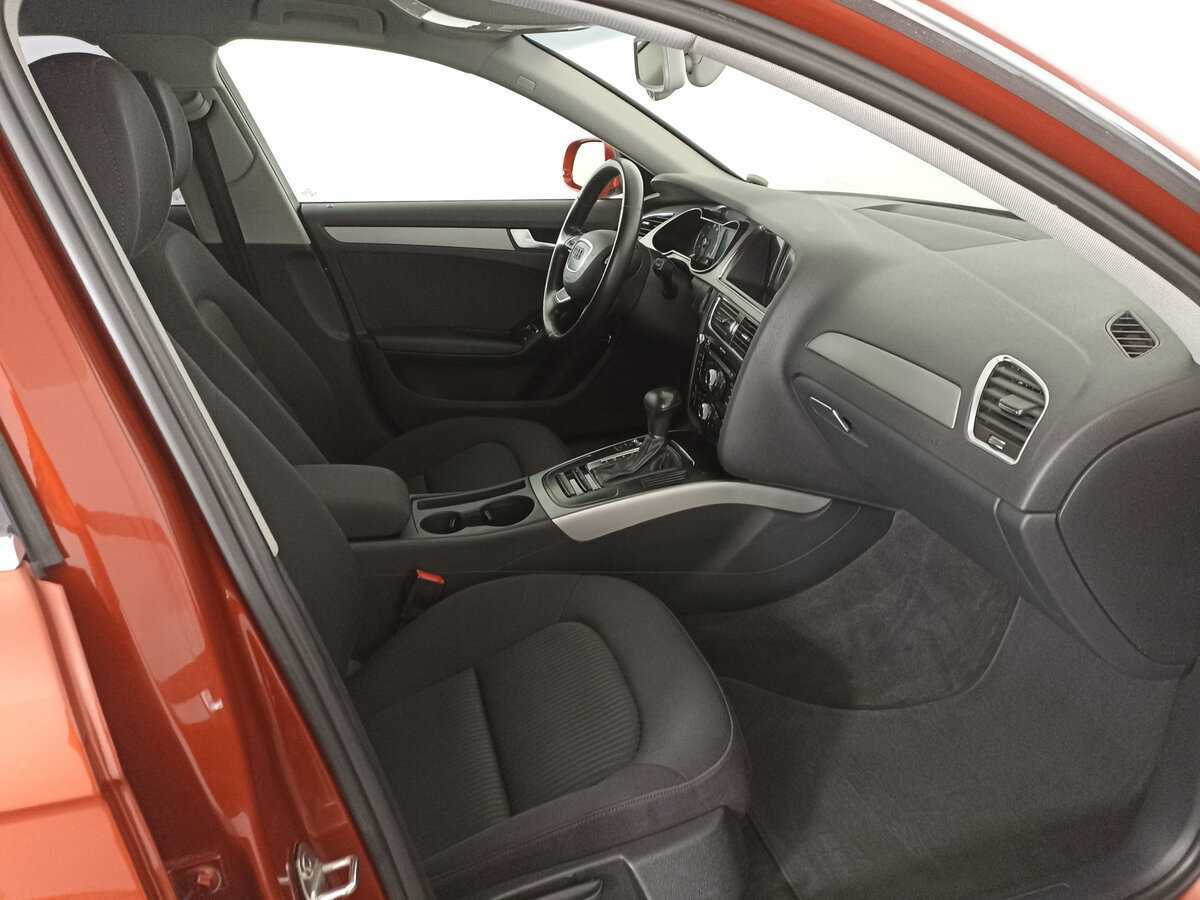 Audi A4 с пробегом — 2012 год. Фото: #7