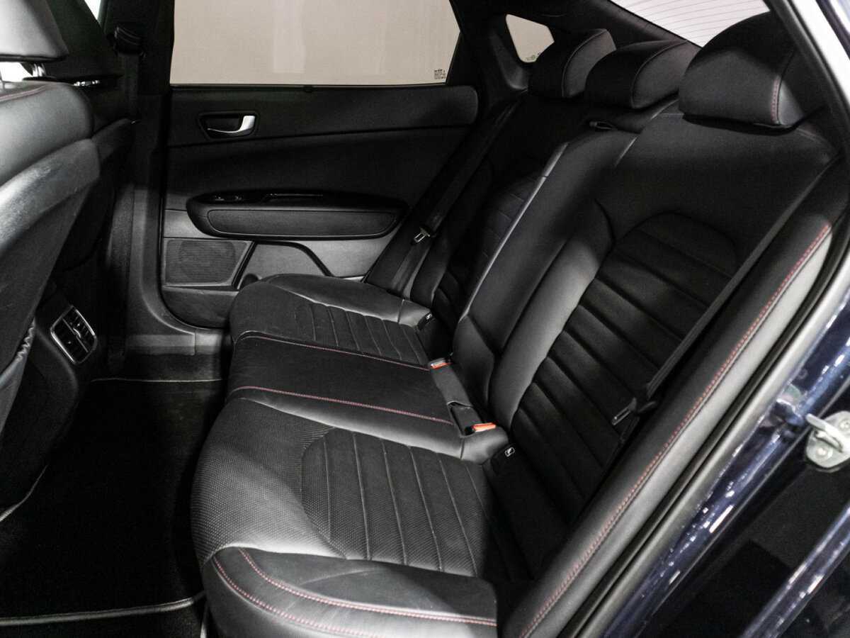 Kia Optima с пробегом — 2018 год. Фото: #9