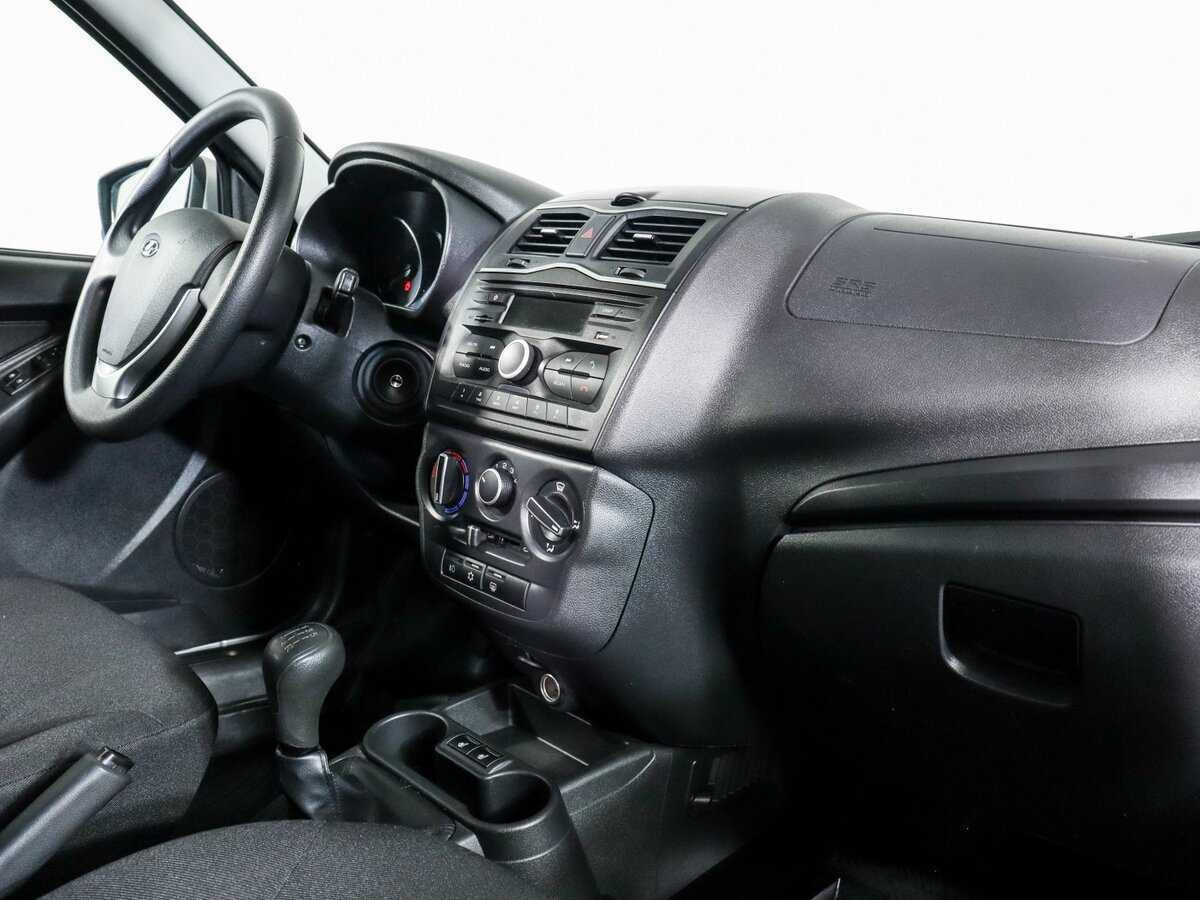 Lada (ВАЗ) Granta с пробегом — 2018 год. Фото: #5