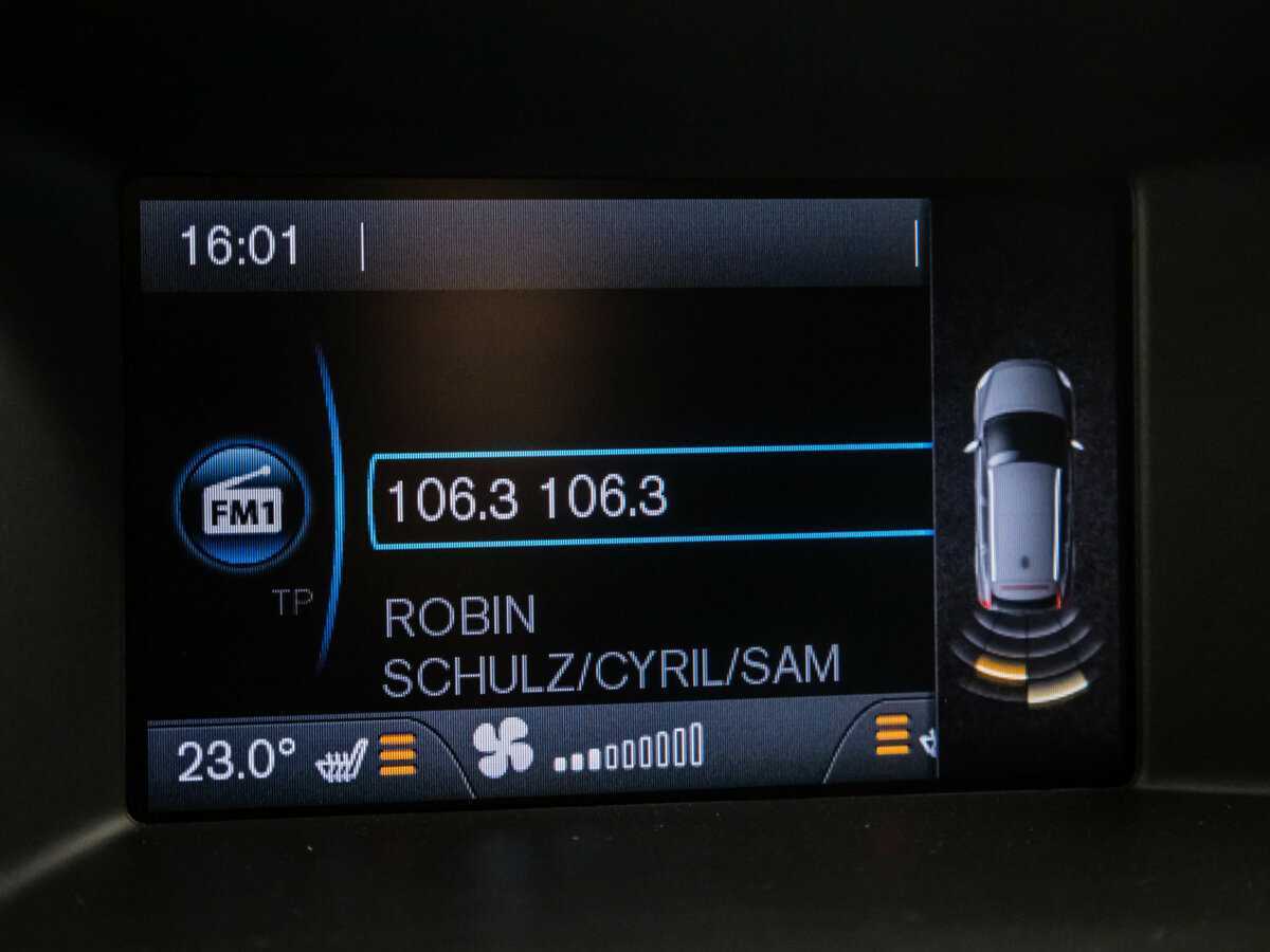 Volvo XC60 с пробегом — 2014 год. Фото: #11