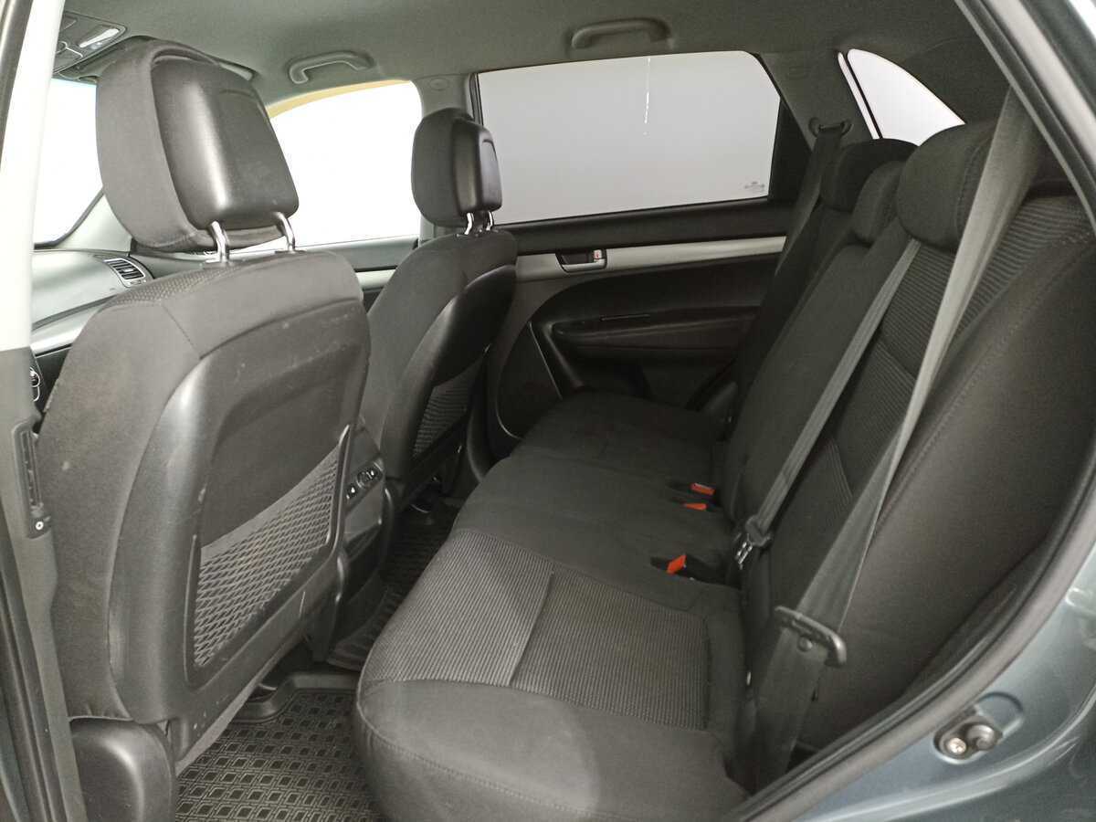 Kia Sorento с пробегом — 2014 год. Фото: #8