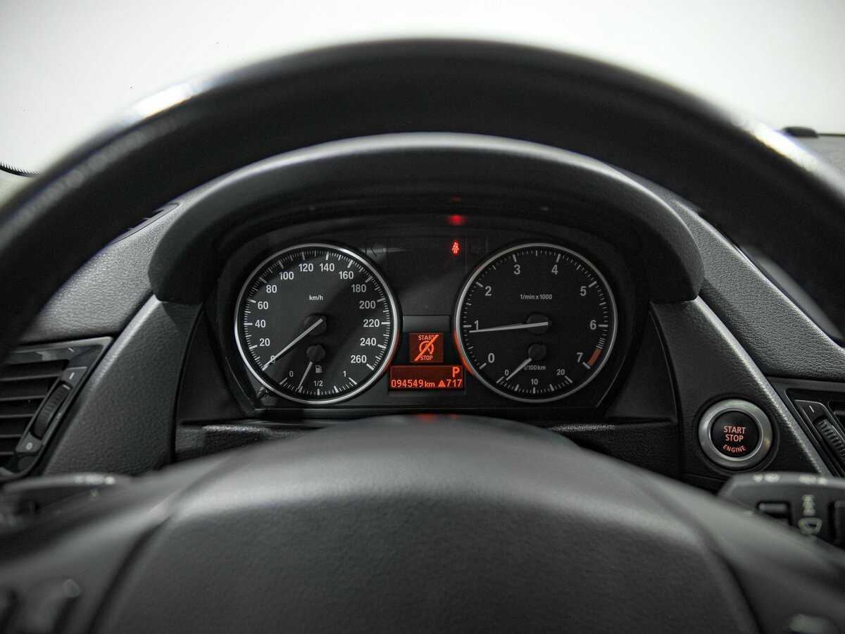 BMW X1 с пробегом — 2014 год. Фото: #6